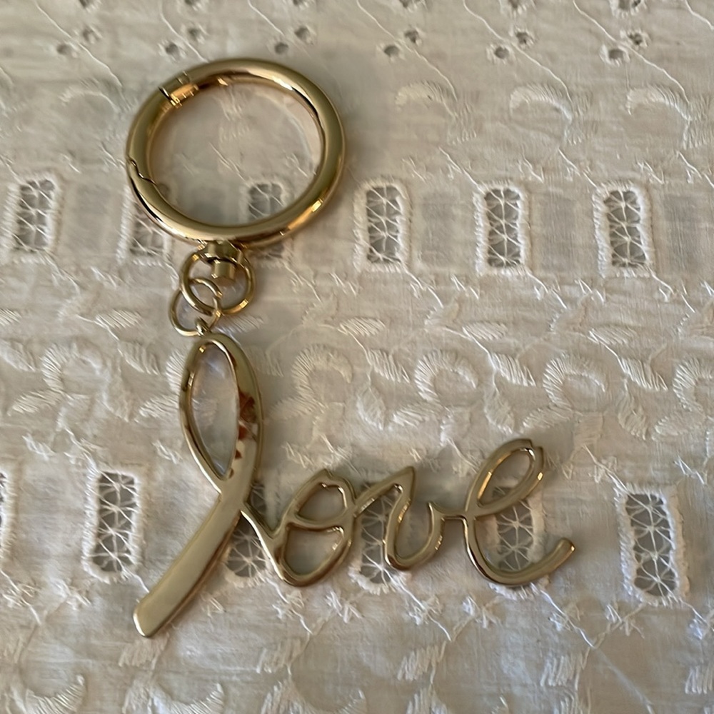 “love” keychain🩷 looks great on a bag! 👜